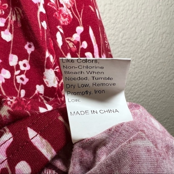 SHEIN Curve Tie Open Back Floral Print Crop Tee Burgundy Red Sz 4XL - Picture 7 of 7